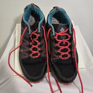 Columbia sneakers size 6